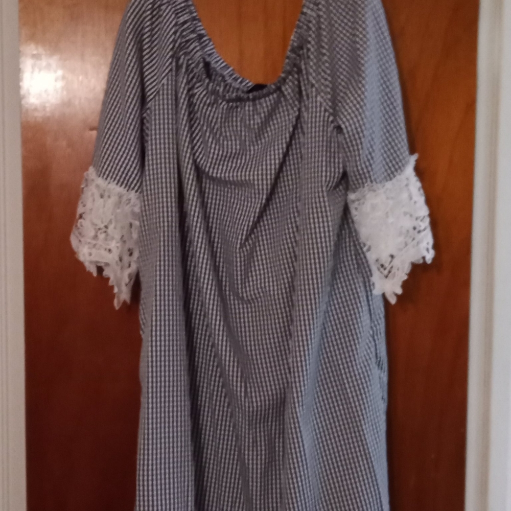 Plus size dress